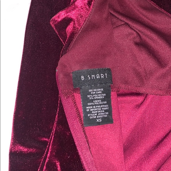 Maroon velvet dress - Picture 5 of 5